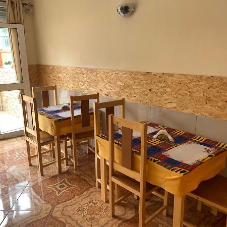 Girasol Guesthouse Assomada エクステリア 写真