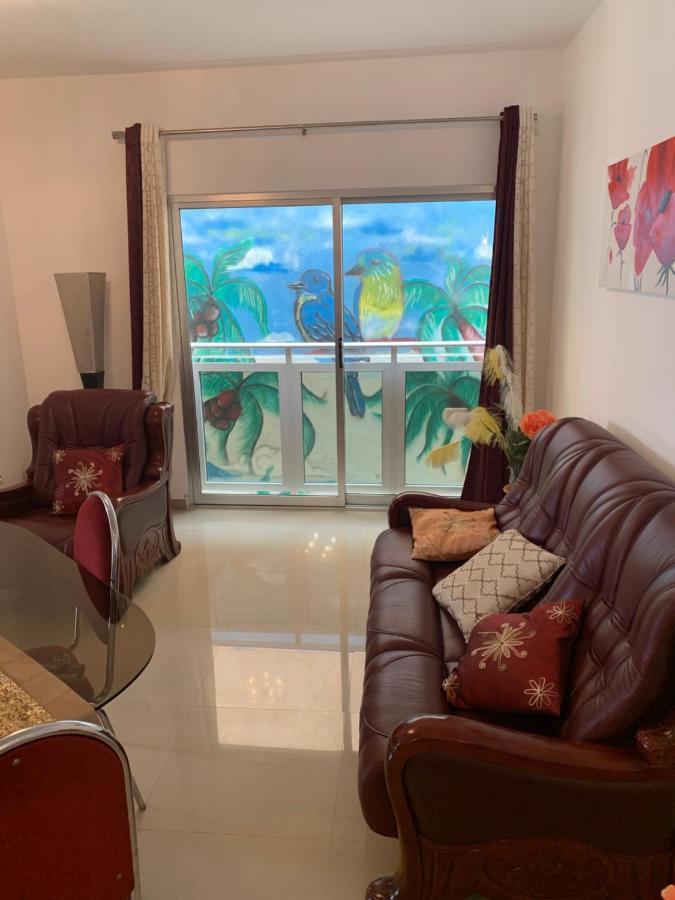 Girasol Guesthouse Assomada エクステリア 写真